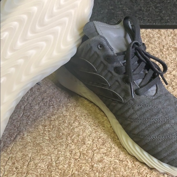 Adidas ‘SABAKOV’ Mens Size 12 Shoe Sneaker Gray - Picture 3 of 6